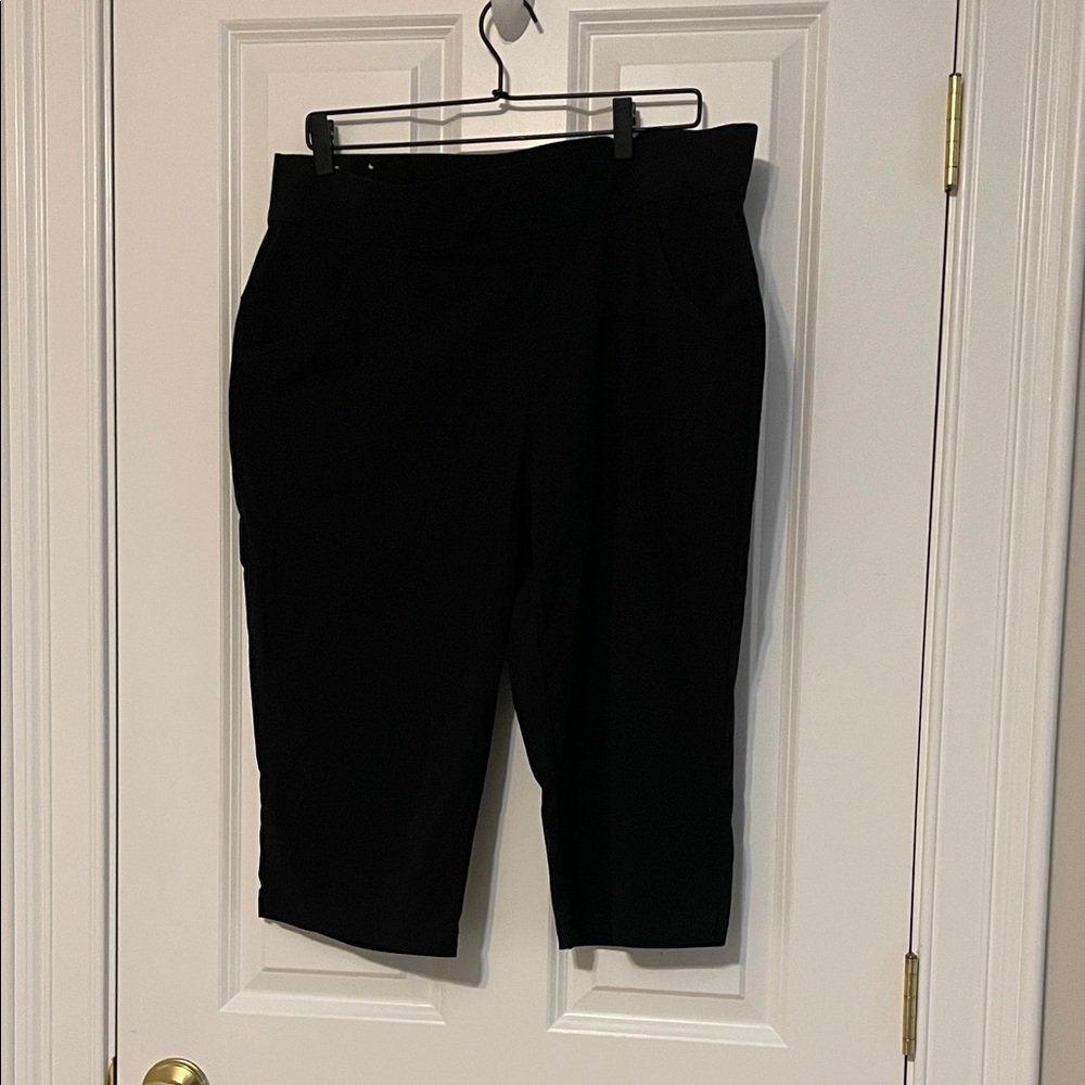 Columbia Black Capris